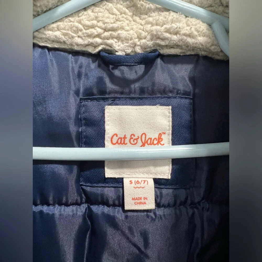 CAT & JACK Blue Full Zip Winter Hooded Pockets Coat SIZE 6/7 SM BOYS Pre Loved